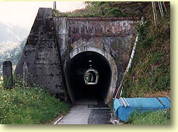 トンネル跡