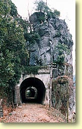 天神山トンネル