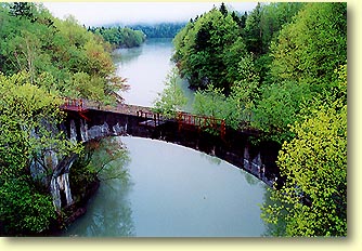 第三音更川橋梁跡